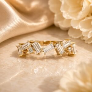 Velvrs Baguette Pavé Band Ring – Yellow Gold